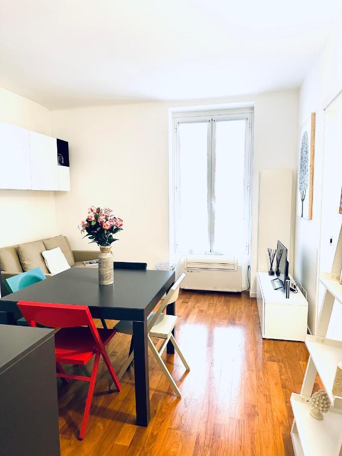 Bixio Eleven Junior Suite A 7 Minuti Dal Duomo Milan Exterior photo