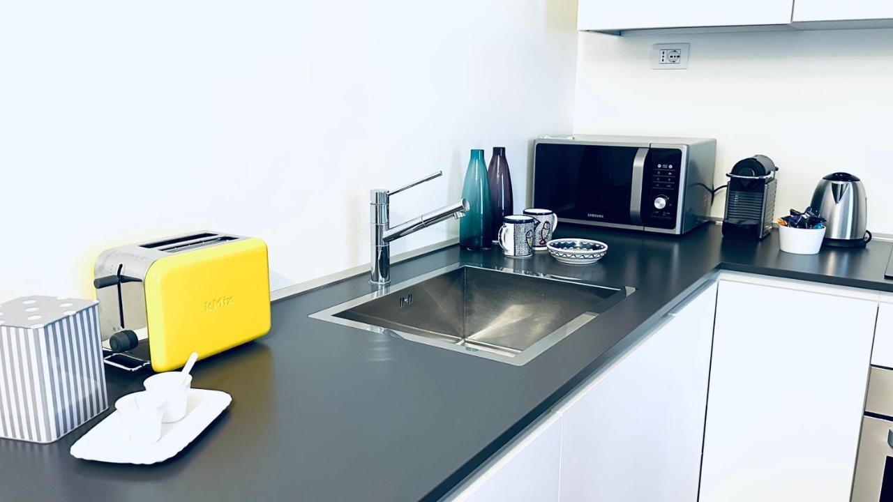 Bixio Eleven Junior Suite A 7 Minuti Dal Duomo Milan Exterior photo