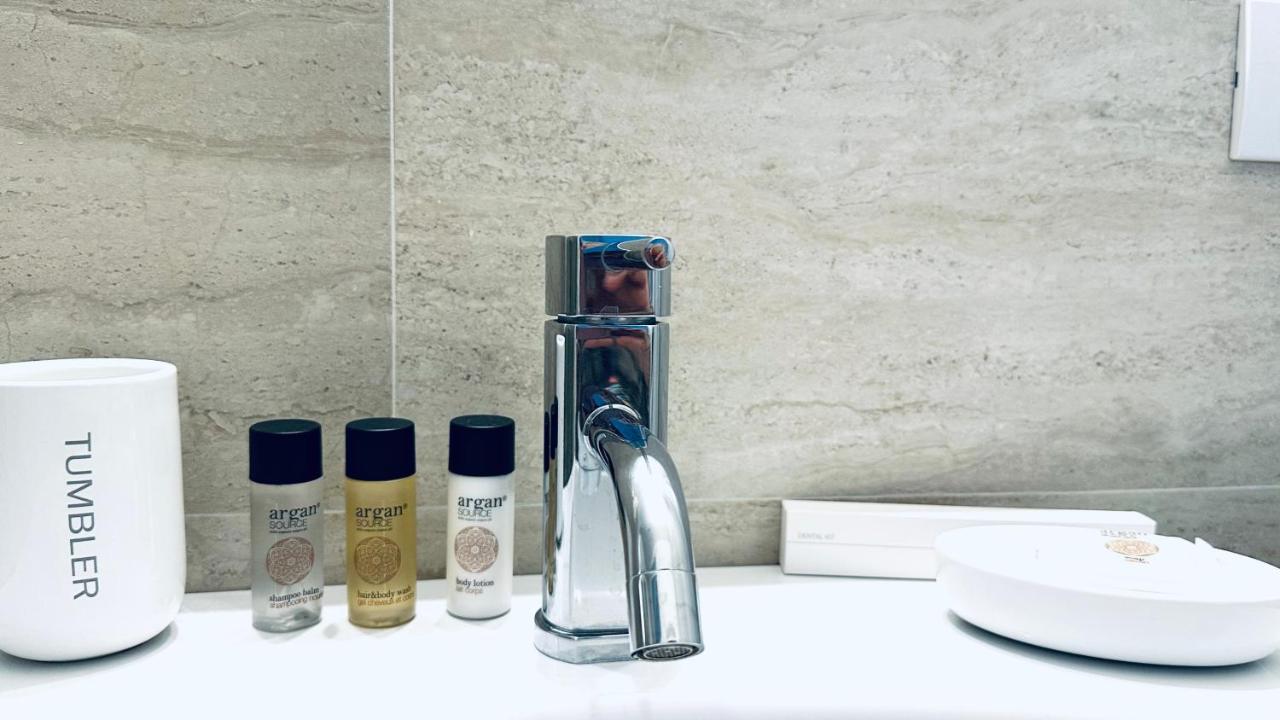 Bixio Eleven Junior Suite A 7 Minuti Dal Duomo Milan Exterior photo